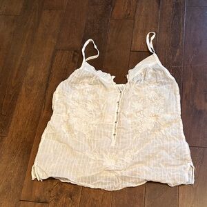 Elegant White Lace Camisole tank top Abercrombie and fitch size medium